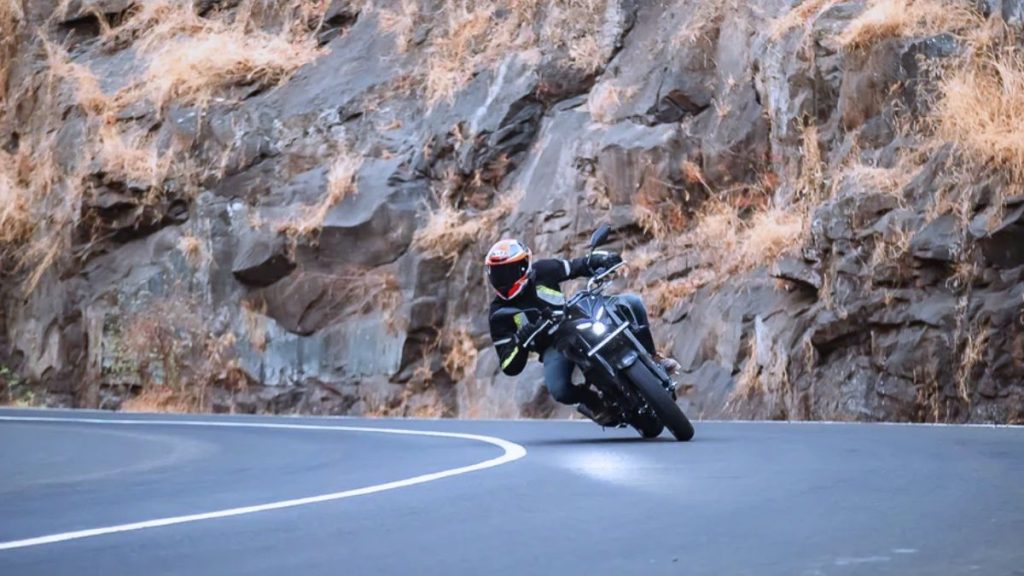 Yamaha MT-03 Review