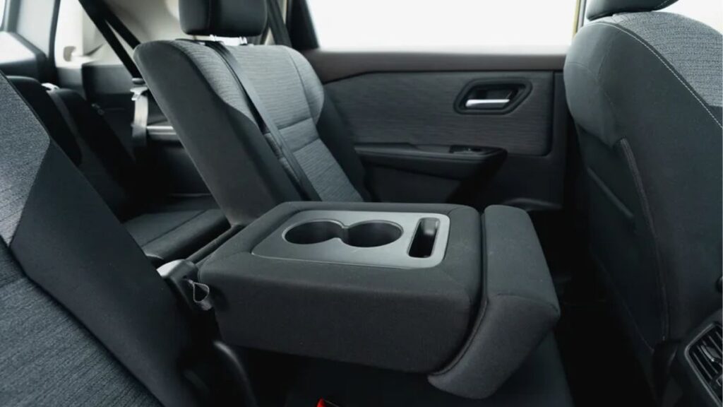 Nissan X-Trail Cabin Space