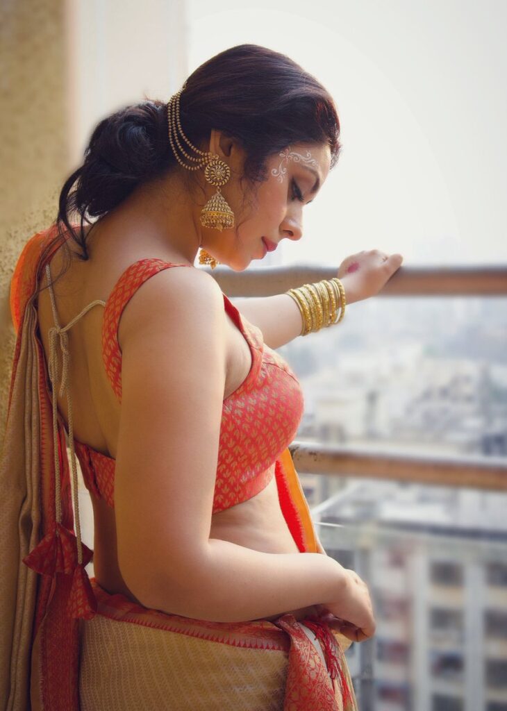 Neha Sargam Hot 