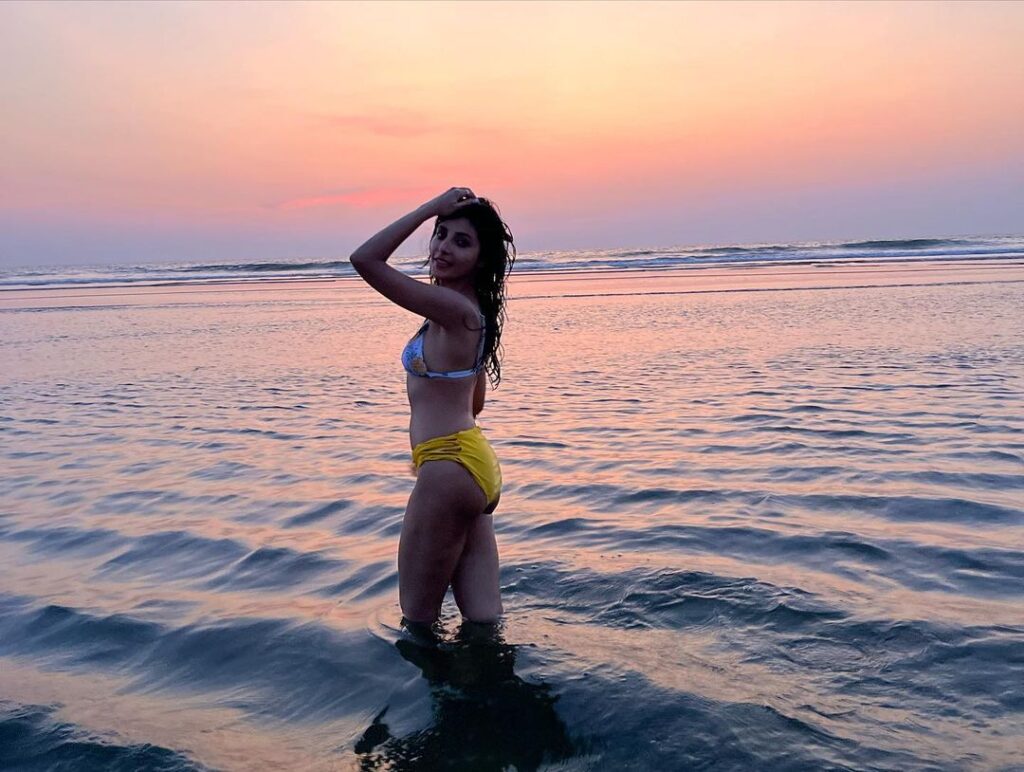 harshita Gaur Hot Bikini Butt