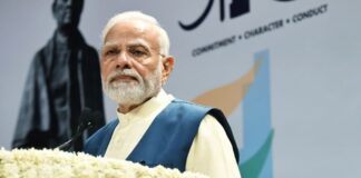 PM Modi's big appeal to youth without political background - Know how they can change the country's politics