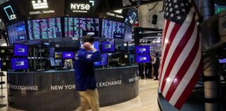 Stocks fall- Investors eye US jobs data and Fed policy | Big news for investors