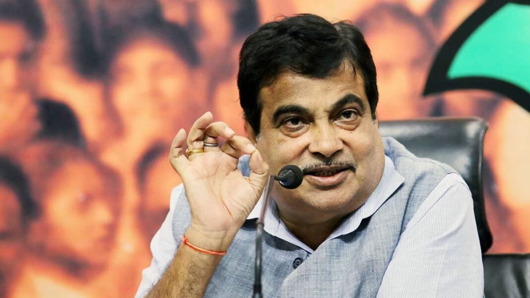 Want to buy a new car? Get up to 3.5% discount with Nitin Gadkari's advice!