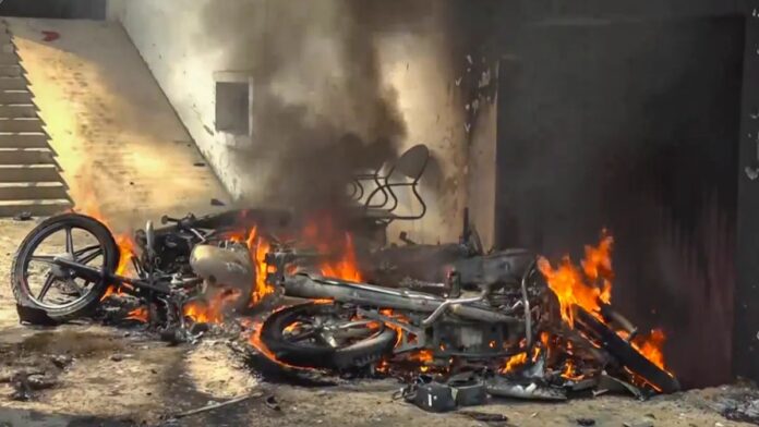 Communal tension in Bahraich: Shops and hospital set on fire, internet services suspended