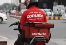 Zomato delivery agent forced to remove Santa Claus costume in Indore. Video goes viral