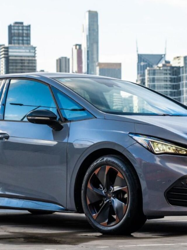 Cupra Born sleek exterior design