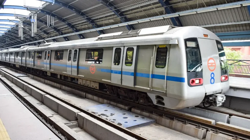Delhi Metro General Manager Vacancy: जनरल मैनेजर पद के लिए निकली भर्ती, सैलरी जानकर रह जाएंगे हैरान 3 Delhi Metro General Manager Vacancy